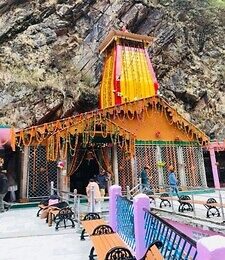 dmhQcf3lVwWk_468_738 (1)